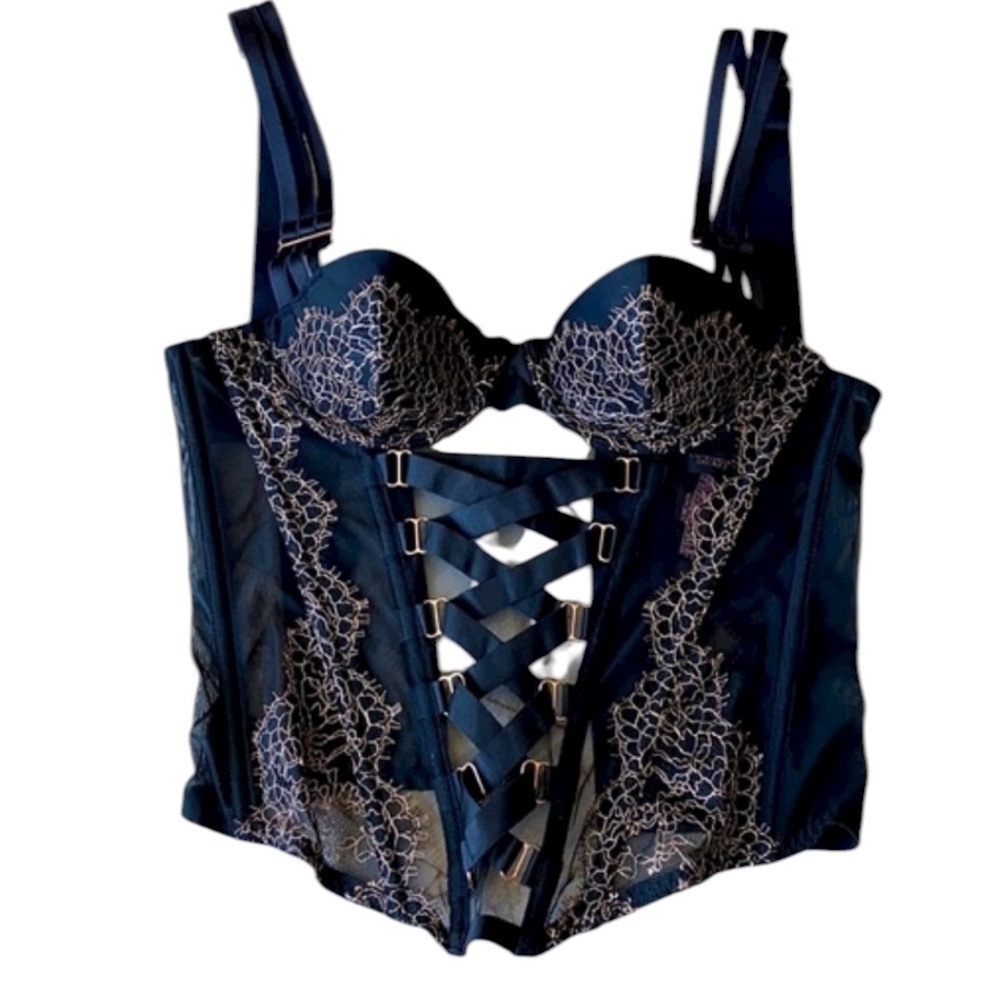 Victoria Secret Chantilly Lace Meah Corseted Bustier size 34C - Picture 8 of 16